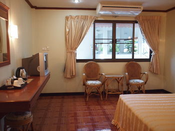 Roongruang 3*